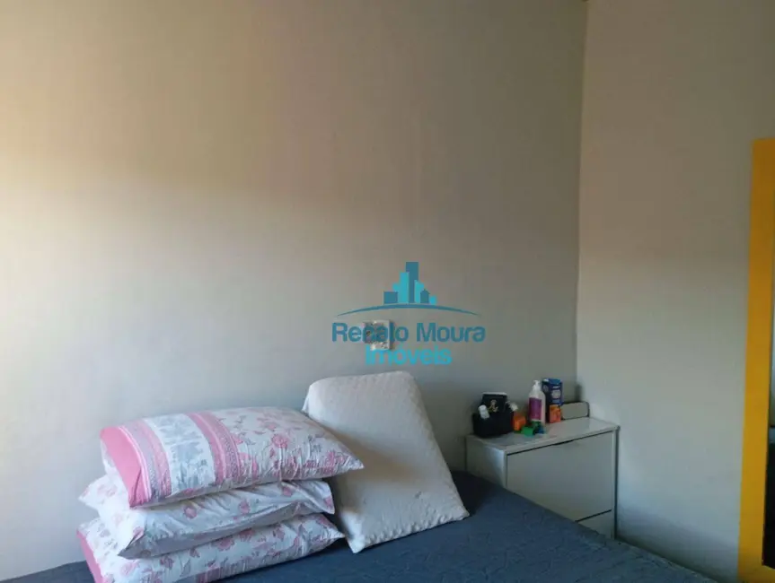 Foto 8 de Casa com 2 quartos à venda e para alugar, 162m2 em Jardim Devito, Votorantim - SP