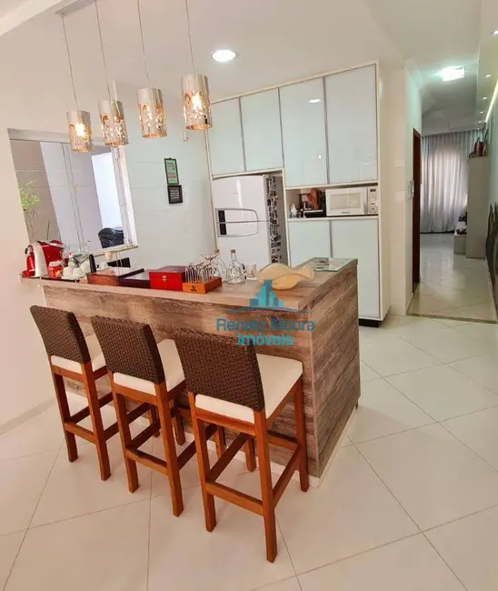 Sobrado com 3 quartos à venda, 152m2 em Jardim Leocádia, Sorocaba - SP - imagem 7 Foto 7 de Sobrado com 3 quartos à venda, 152m2 em Jardim Leocádia, Sorocaba - SP