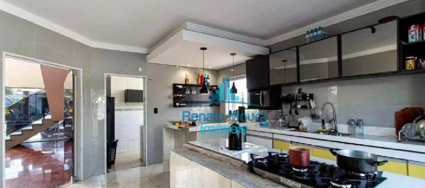 Foto 3 de Sobrado com 4 quartos à venda e para alugar, 450m2 em Jardim Novo Horizonte, Sorocaba - SP