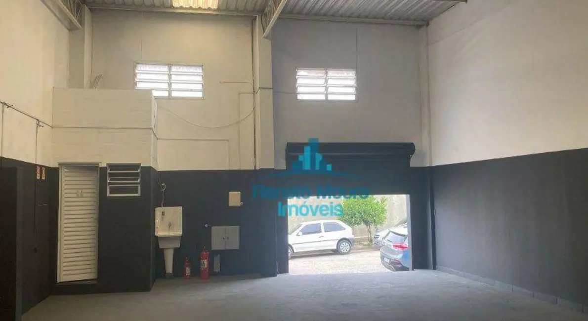 Foto 1 de Armazém / Galpão para alugar, 110m2 em Jardim Bertanha, Sorocaba - SP