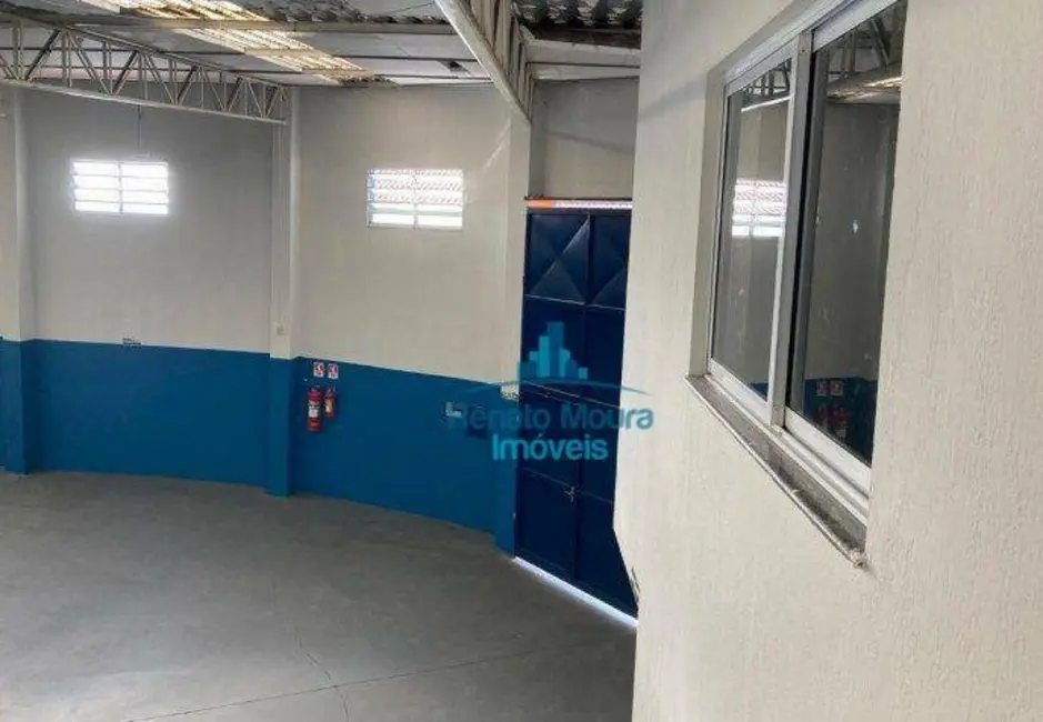 Armazém / Galpão para alugar, 230m2 em Jardim Bertanha, Sorocaba - SP - imagem 9 Foto 9 de Armazém / Galpão para alugar, 230m2 em Jardim Bertanha, Sorocaba - SP