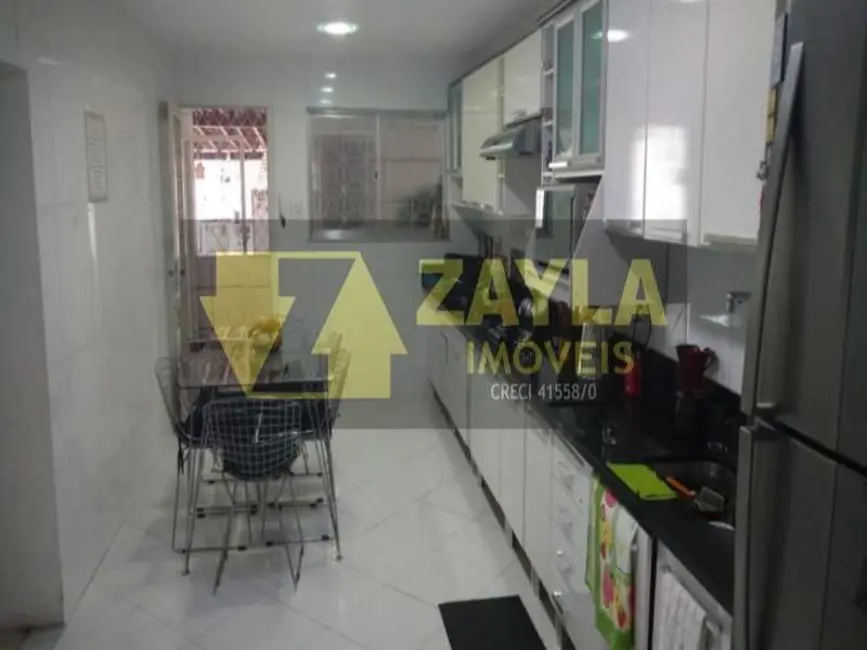 Foto 9 de Casa com 4 quartos à venda, 450m2 em Rio De Janeiro - RJ