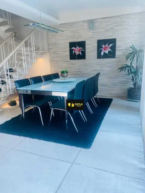 Casa de Condomínio com 3 quartos à venda, 300m2 em Rio De Janeiro - RJ - imagem 8 Foto 8 de Casa de Condomínio com 3 quartos à venda, 300m2 em Rio De Janeiro - RJ