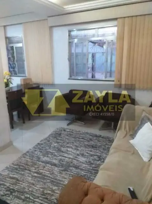 Foto 6 de Casa com 2 quartos à venda, 200m2 em Rio De Janeiro - RJ