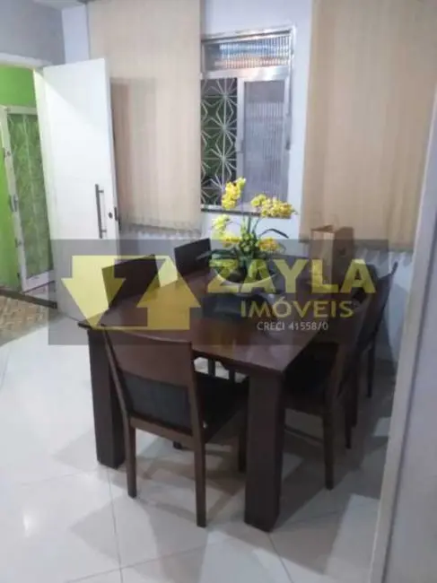 Foto 8 de Casa com 2 quartos à venda, 200m2 em Rio De Janeiro - RJ