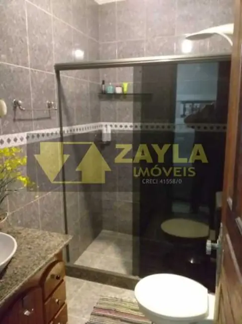 Foto 9 de Casa com 2 quartos à venda, 200m2 em Rio De Janeiro - RJ