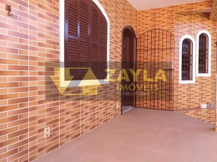 Foto 4 de Casa com 2 quartos à venda, 100m2 em Marica - RJ