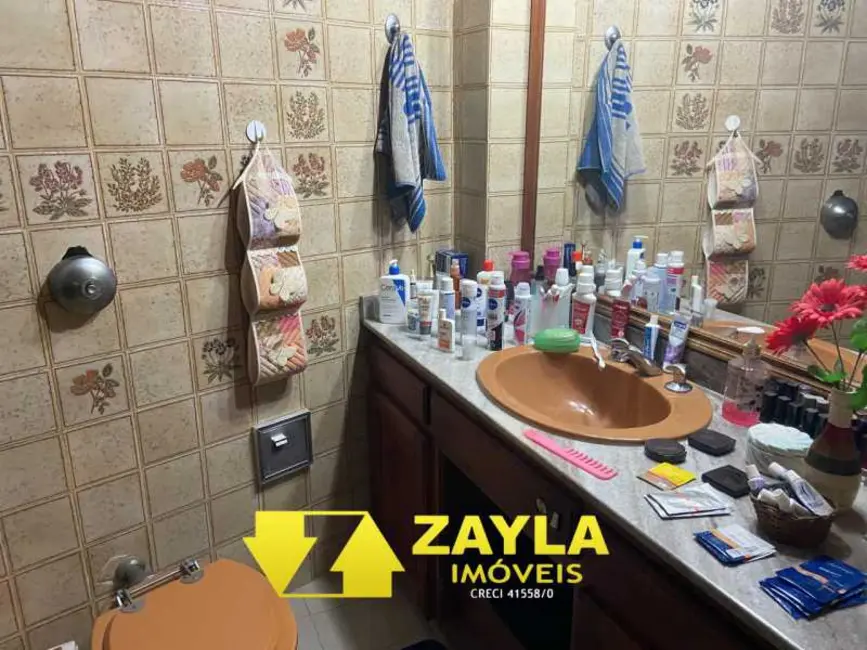 Foto 9 de Casa com 3 quartos à venda, 240m2 em Rio De Janeiro - RJ