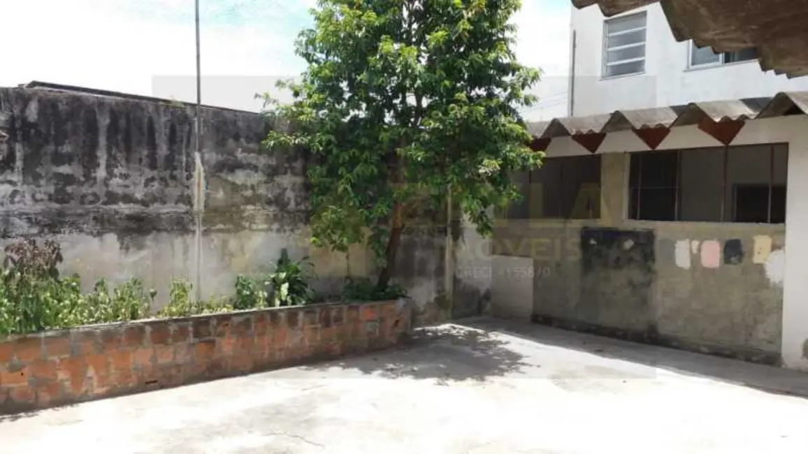 Casa com 6 quartos à venda, 43m2 em Rio De Janeiro - RJ - imagem 2 Foto 2 de Casa com 6 quartos à venda, 43m2 em Rio De Janeiro - RJ