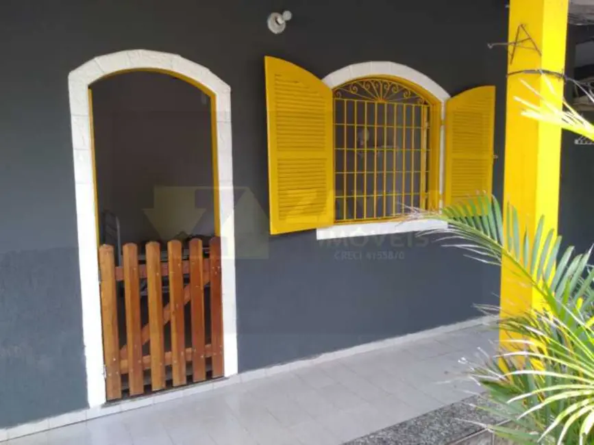 Foto 8 de Casa com 5 quartos à venda, 450m2 em Marica - RJ