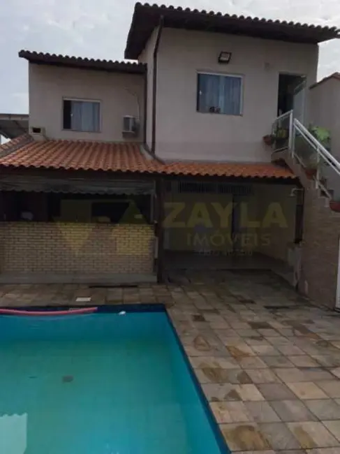 Foto 2 de Casa com 4 quartos à venda, 180m2 em Rio De Janeiro - RJ