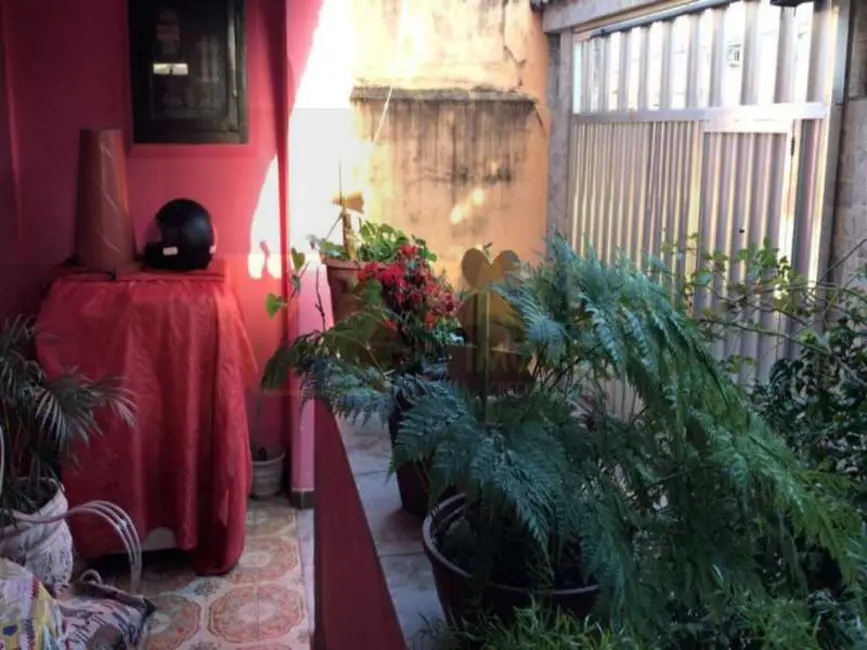 Foto 4 de Casa com 5 quartos à venda, 129m2 em Rio De Janeiro - RJ