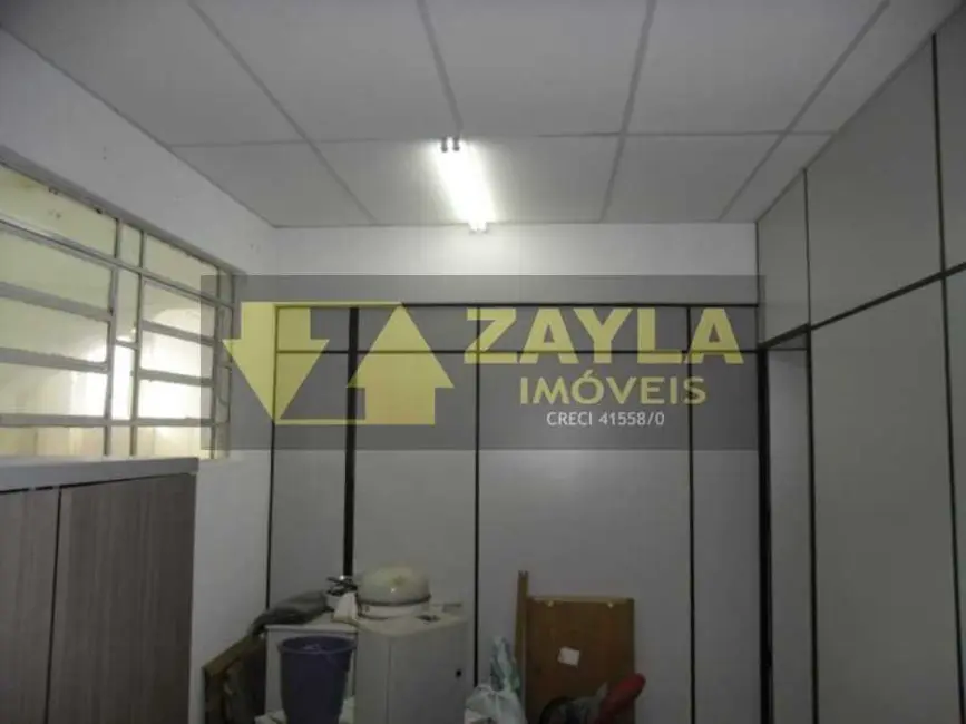 Foto 8 de Armazém / Galpão à venda, 1740m2 em Rio De Janeiro - RJ