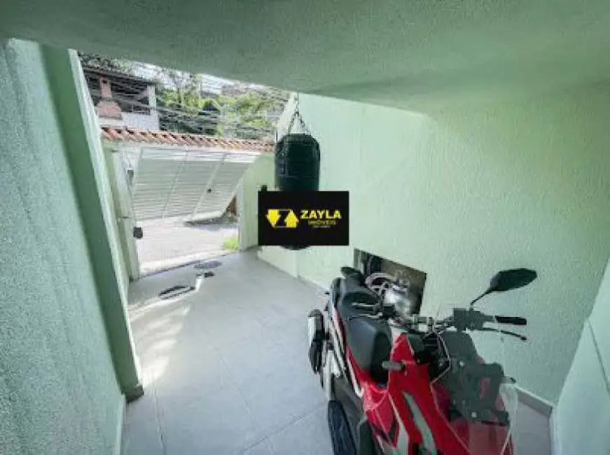 Foto 3 de Casa com 2 quartos à venda, 160m2 em Rio De Janeiro - RJ