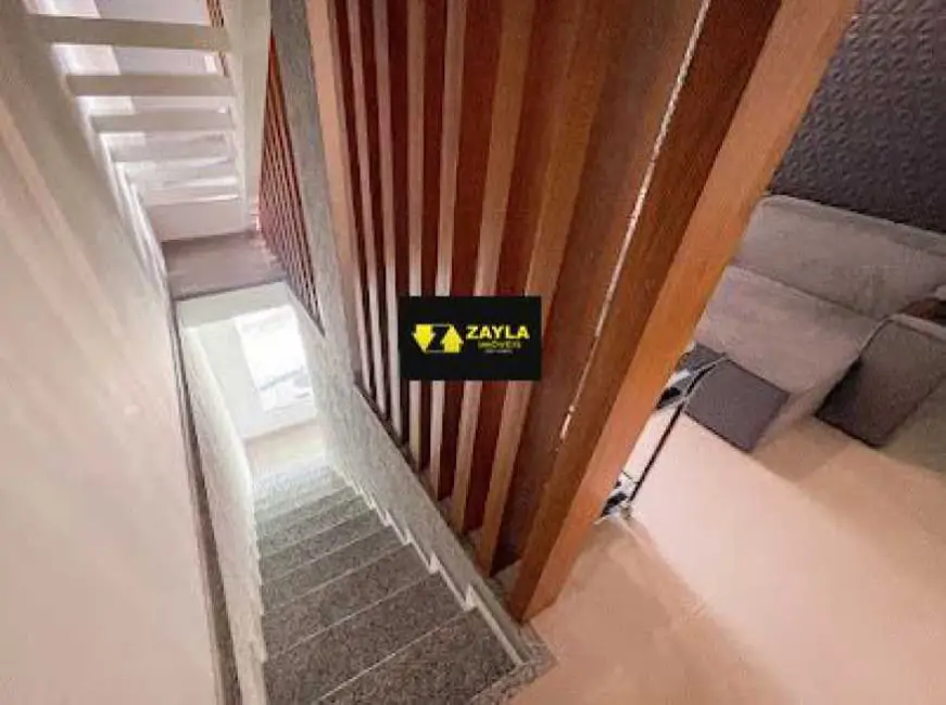 Foto 4 de Casa com 2 quartos à venda, 160m2 em Rio De Janeiro - RJ