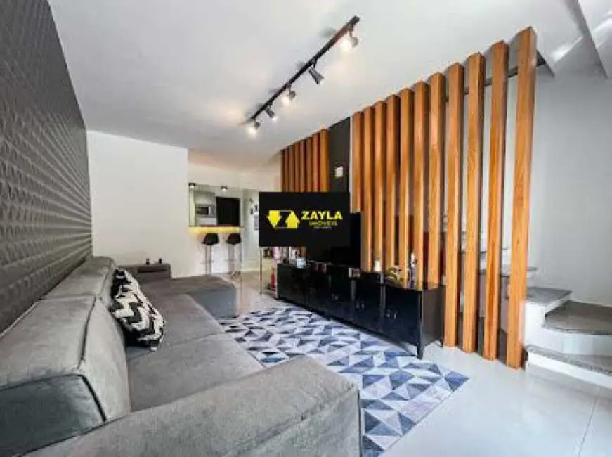 Foto 8 de Casa com 2 quartos à venda, 160m2 em Rio De Janeiro - RJ