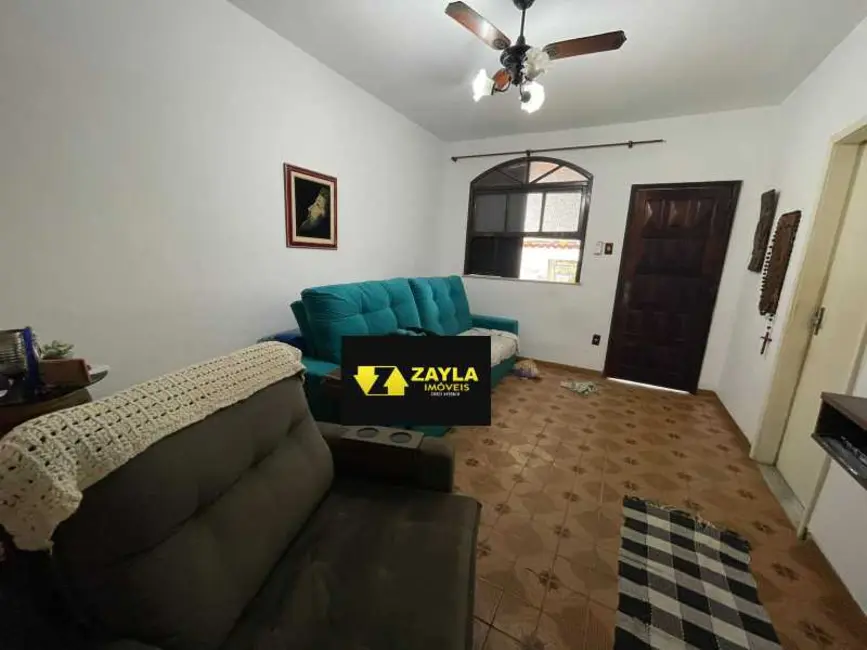 Foto 2 de Casa com 2 quartos à venda, 200m2 em Rio De Janeiro - RJ