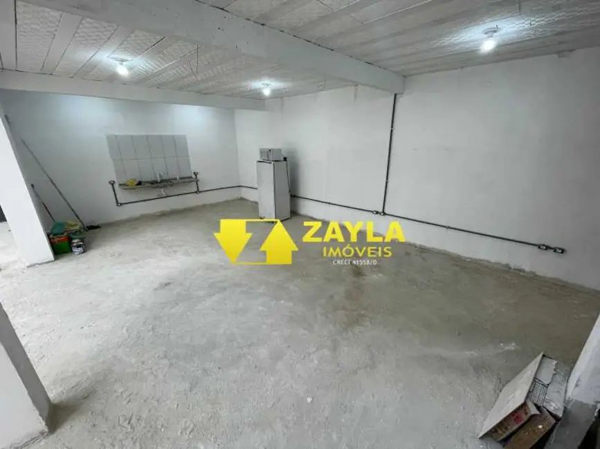 Armazém / Galpão para alugar, 330m2 em Rio De Janeiro - RJ - imagem 9 Foto 9 de Armazém / Galpão para alugar, 330m2 em Rio De Janeiro - RJ