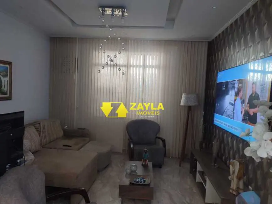 Casa com 3 quartos à venda, 180m2 em Rio De Janeiro - RJ - imagem 4 Foto 4 de Casa com 3 quartos à venda, 180m2 em Rio De Janeiro - RJ