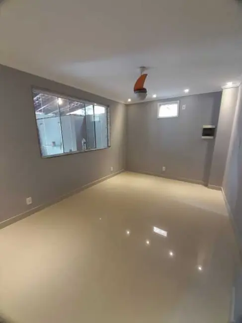 Foto 6 de Casa com 2 quartos para alugar em Rio De Janeiro - RJ
