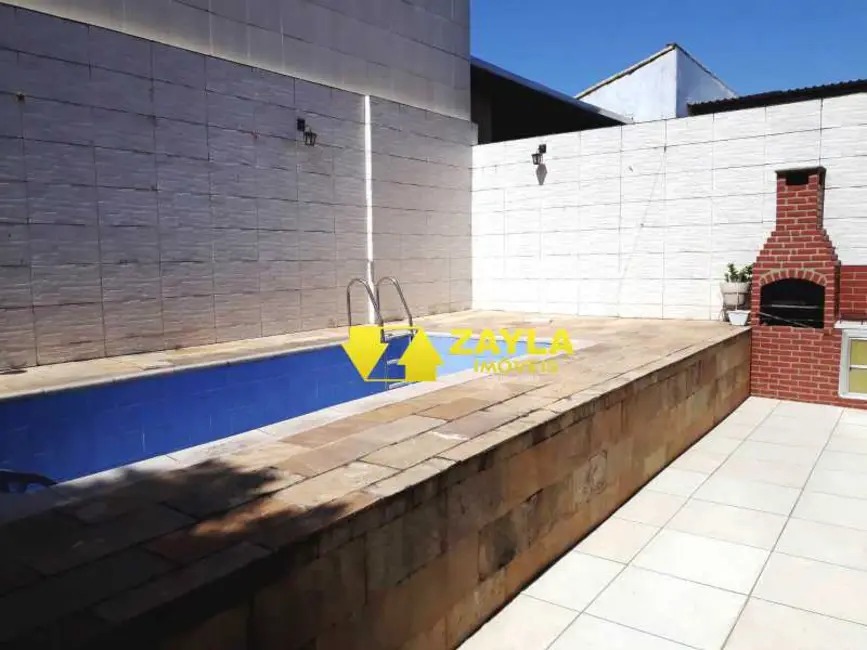 Foto 1 de Casa com 4 quartos à venda, 323m2 em Rio De Janeiro - RJ