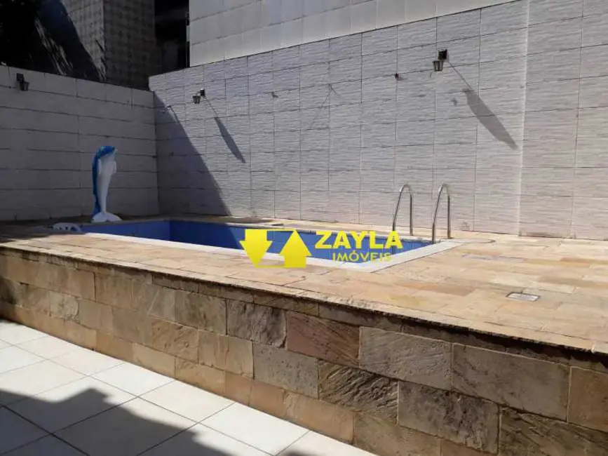Foto 2 de Casa com 4 quartos à venda, 323m2 em Rio De Janeiro - RJ