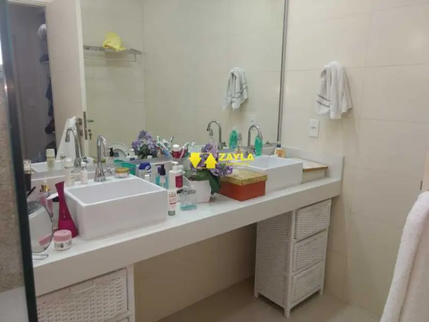 Foto 9 de Casa de Condomínio com 3 quartos à venda, 330m2 em Rio De Janeiro - RJ