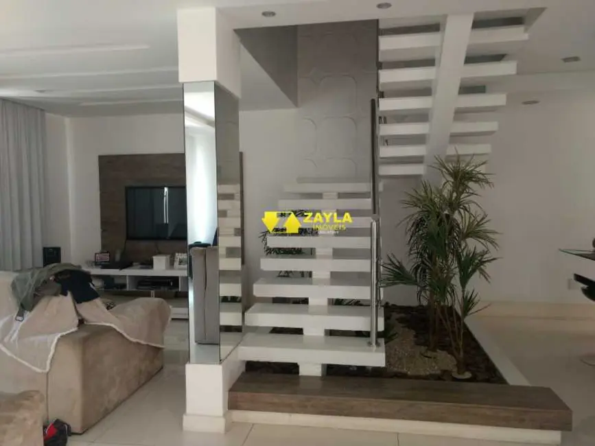 Foto 2 de Casa de Condomínio com 3 quartos à venda, 330m2 em Rio De Janeiro - RJ