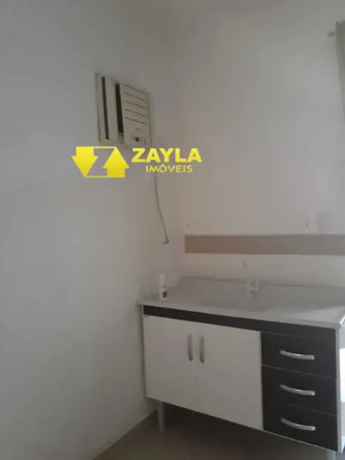 Foto 3 de Kitnet com 1 quarto para alugar, 28m2 em Rio De Janeiro - RJ