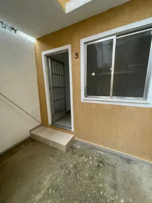 Kitnet com 1 quarto para alugar, 30m2 em Rio De Janeiro - RJ - imagem 2 Foto 2 de Kitnet com 1 quarto para alugar, 30m2 em Rio De Janeiro - RJ