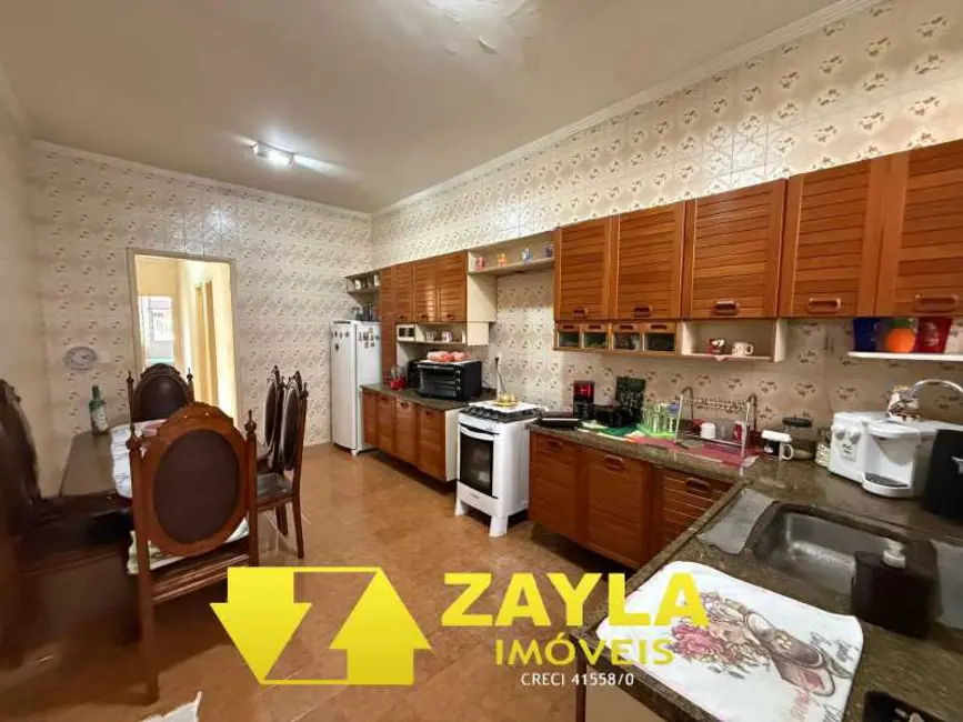 Foto 4 de Casa com 3 quartos à venda, 300m2 em Rio De Janeiro - RJ