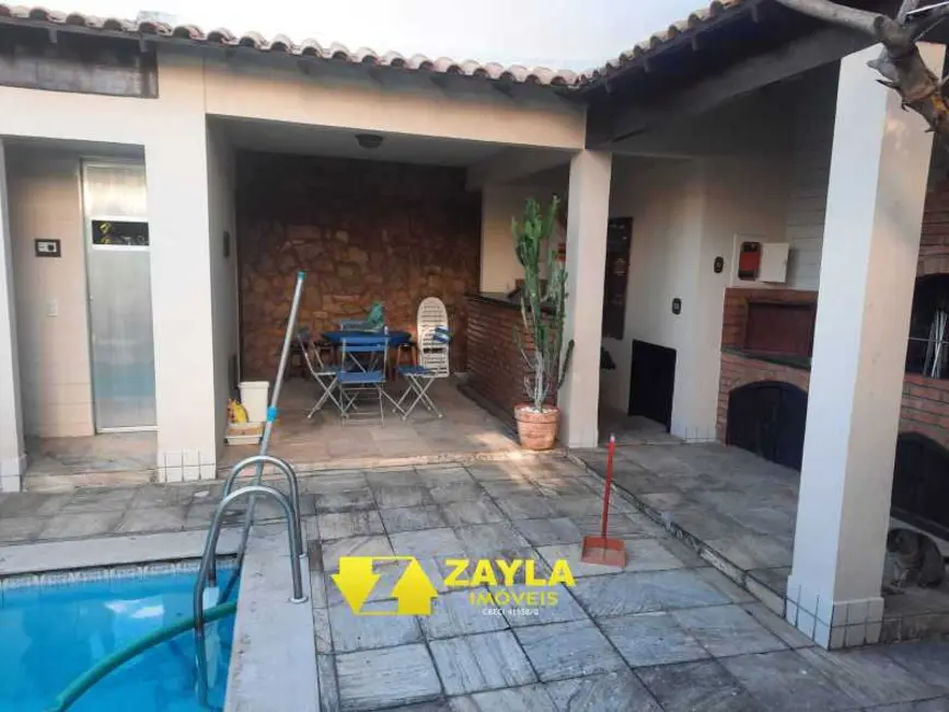 Foto 2 de Casa de Condomínio com 3 quartos à venda, 250m2 em Rio De Janeiro - RJ