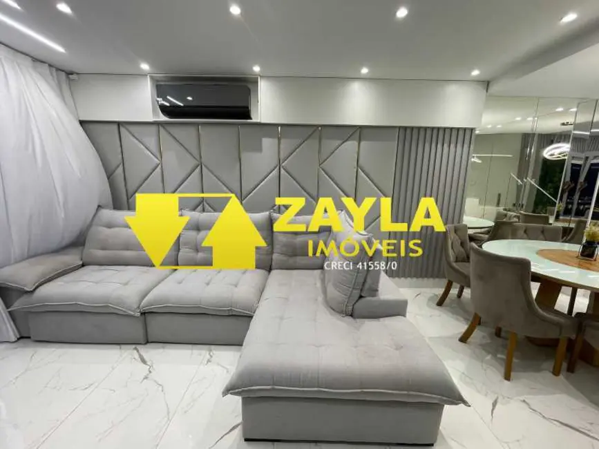 Casa com 4 quartos à venda, 220m2 em Rio De Janeiro - RJ - imagem 2 Foto 2 de Casa com 4 quartos à venda, 220m2 em Rio De Janeiro - RJ