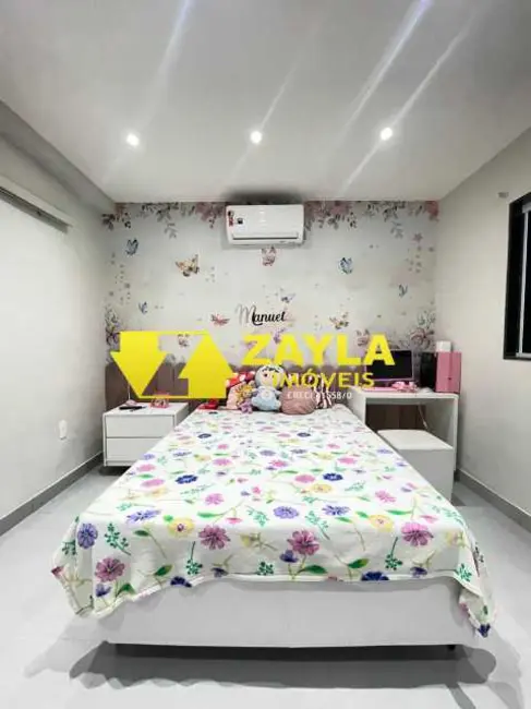 Casa com 4 quartos à venda, 220m2 em Rio De Janeiro - RJ - imagem 8 Foto 8 de Casa com 4 quartos à venda, 220m2 em Rio De Janeiro - RJ