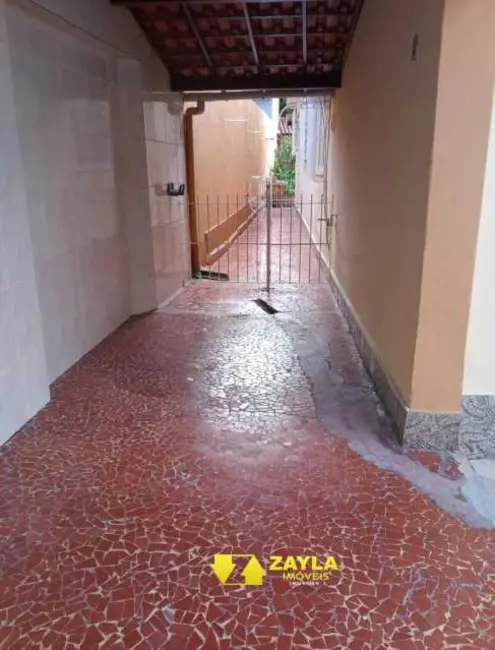 Foto 2 de Casa com 3 quartos à venda, 105m2 em Sao Goncalo - RJ