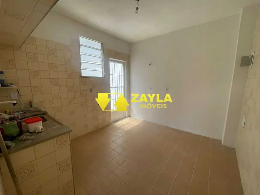 Armazém / Galpão com 4 quartos à venda e para alugar, 440m2 em Rio De Janeiro - RJ - imagem 9 Foto 9 de Armazém / Galpão com 4 quartos à venda e para alugar, 440m2 em Rio De Janeiro - RJ