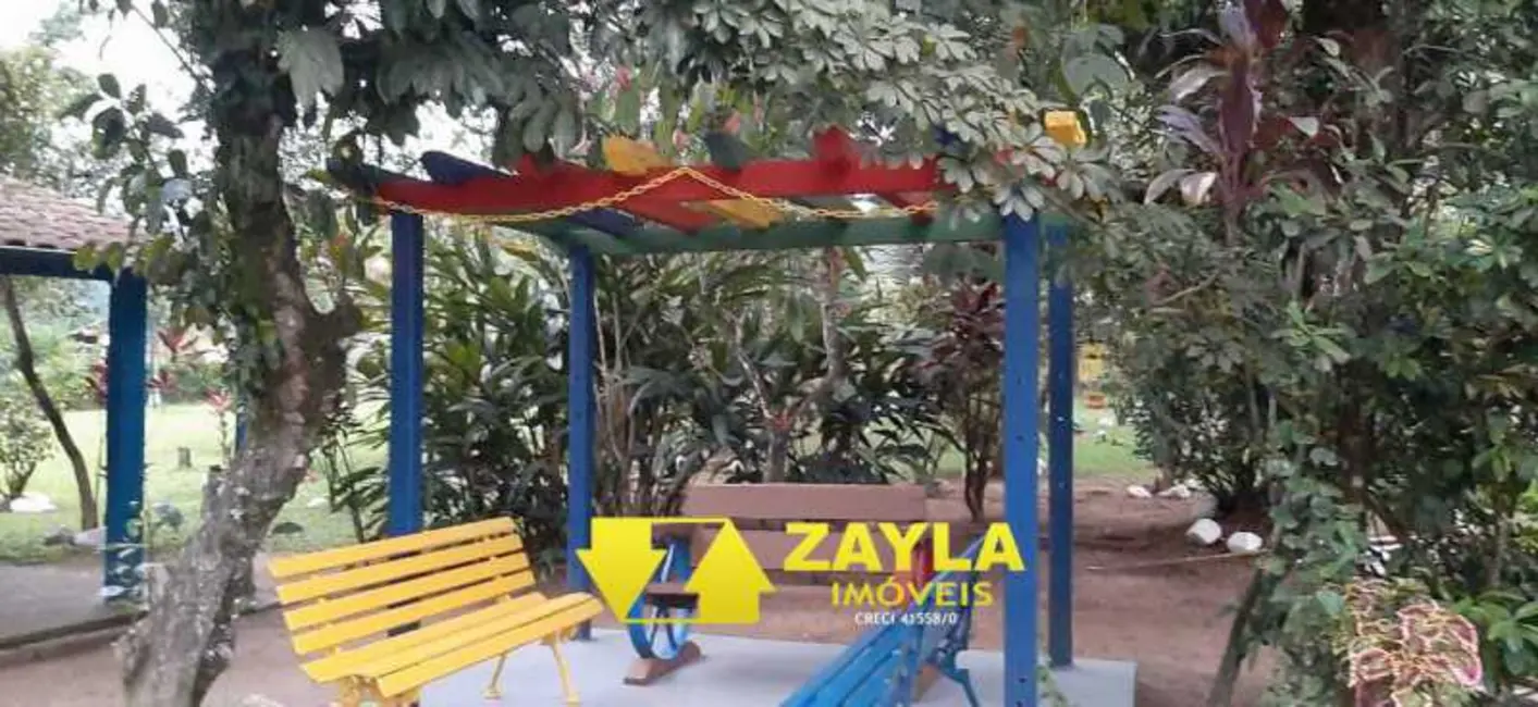 Sítio / Rancho com 6 quartos à venda, 21000m2 em Nova Iguacu - RJ - imagem 3 Foto 3 de Sítio / Rancho com 6 quartos à venda, 21000m2 em Nova Iguacu - RJ