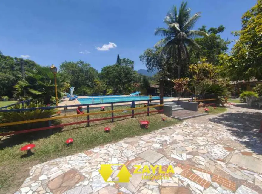 Sítio / Rancho com 6 quartos à venda, 21000m2 em Nova Iguacu - RJ - imagem 5 Foto 5 de Sítio / Rancho com 6 quartos à venda, 21000m2 em Nova Iguacu - RJ