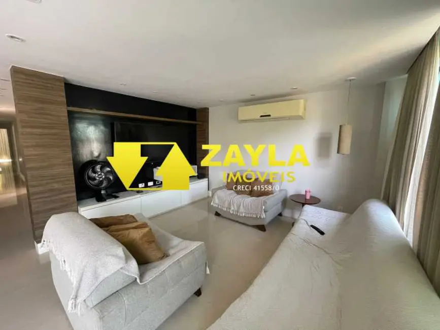 Cobertura com 3 quartos à venda, 360m2 em Rio De Janeiro - RJ - imagem 2 Foto 2 de Cobertura com 3 quartos à venda, 360m2 em Rio De Janeiro - RJ