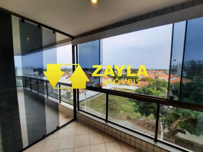 Foto 4 de Apartamento com 2 quartos à venda, 90m2 em Cabo Frio - RJ