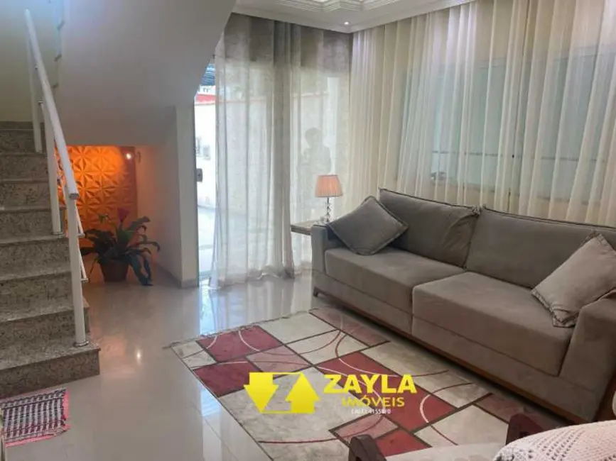 Foto 7 de Casa com 2 quartos à venda, 157m2 em Rio De Janeiro - RJ