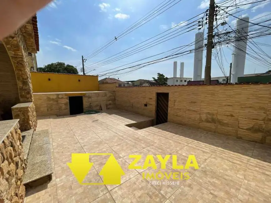Foto 2 de Casa com 3 quartos à venda, 150m2 em Rio De Janeiro - RJ