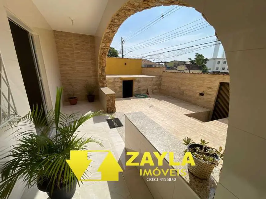 Casa com 3 quartos à venda, 150m2 em Rio De Janeiro - RJ - imagem 3 Foto 3 de Casa com 3 quartos à venda, 150m2 em Rio De Janeiro - RJ
