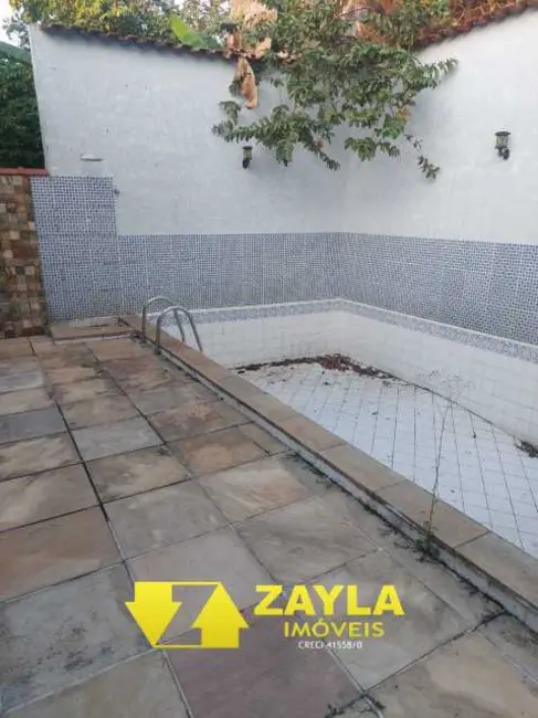 Foto 3 de Casa com 7 quartos à venda, 360m2 em Sao Goncalo - RJ