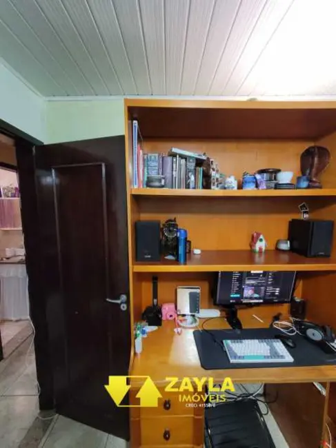 Casa de Condomínio com 8 quartos à venda, 200m2 em Rio De Janeiro - RJ - imagem 6 Foto 6 de Casa de Condomínio com 8 quartos à venda, 200m2 em Rio De Janeiro - RJ