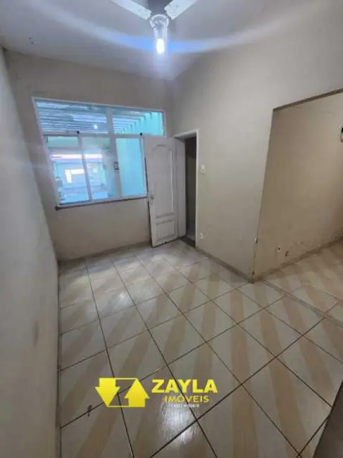 Casa com 5 quartos para alugar, 300m2 em Rio De Janeiro - RJ - imagem 9 Foto 9 de Casa com 5 quartos para alugar, 300m2 em Rio De Janeiro - RJ