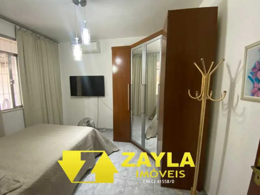 Foto 7 de Casa com 2 quartos à venda, 215m2 em Rio De Janeiro - RJ