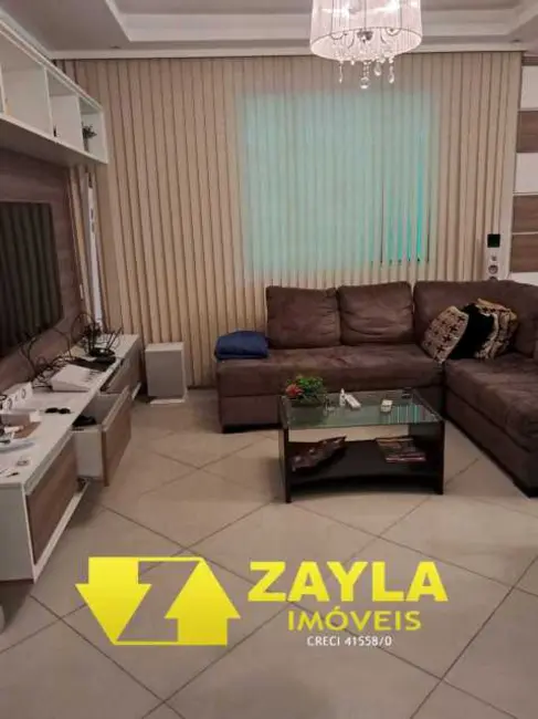 Casa de Condomínio com 4 quartos à venda, 60m2 em Rio De Janeiro - RJ - imagem 3 Foto 3 de Casa de Condomínio com 4 quartos à venda, 60m2 em Rio De Janeiro - RJ