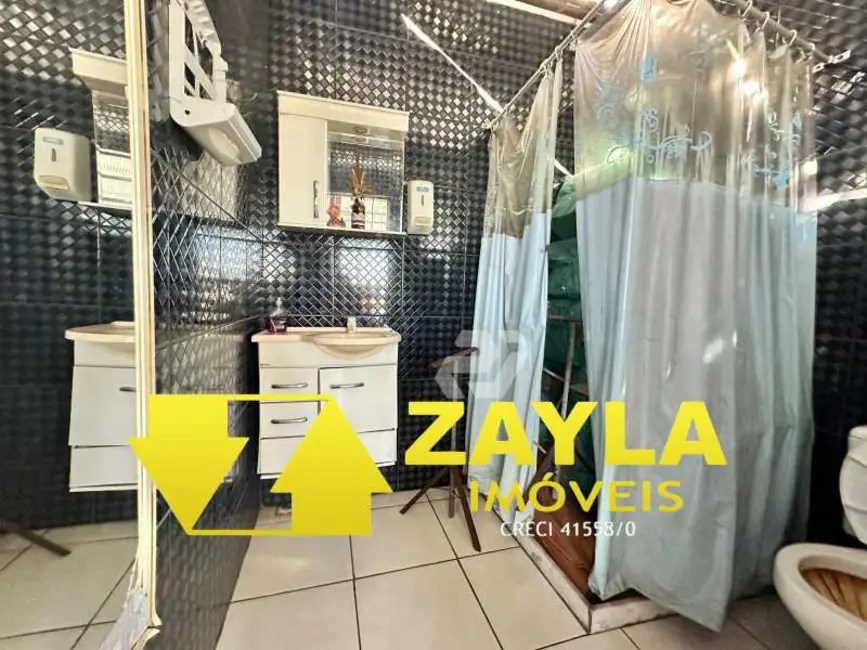 Casa com 6 quartos à venda, 240m2 em Rio De Janeiro - RJ - imagem 5 Foto 5 de Casa com 6 quartos à venda, 240m2 em Rio De Janeiro - RJ