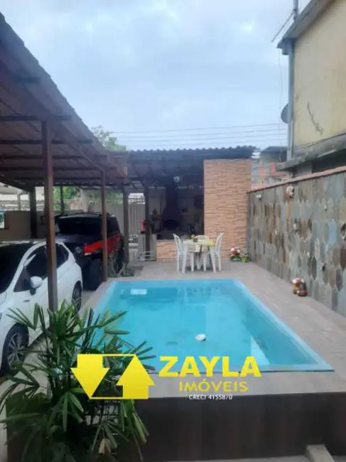 Foto 1 de Casa com 4 quartos à venda, 130m2 em Rio De Janeiro - RJ
